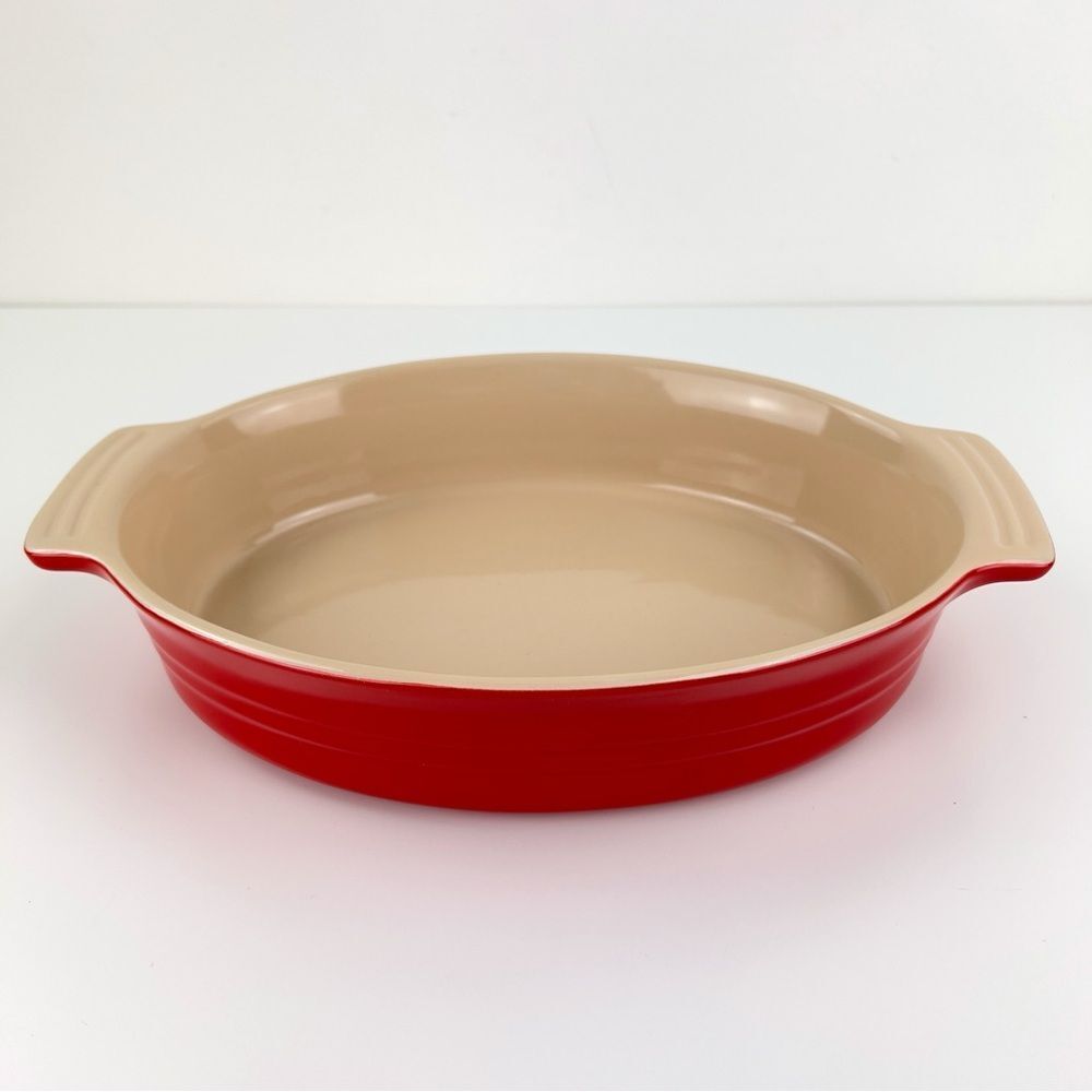 Le Creuset Red Enameled Stoneware Oval Casserole Baking Dish 11-31